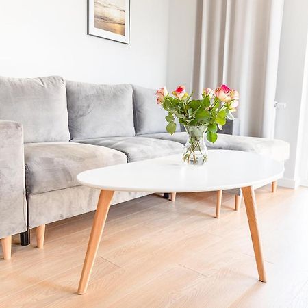 Al-Dom Apartamenty Apartament Stjarne كولوبرزيغ المظهر الخارجي الصورة